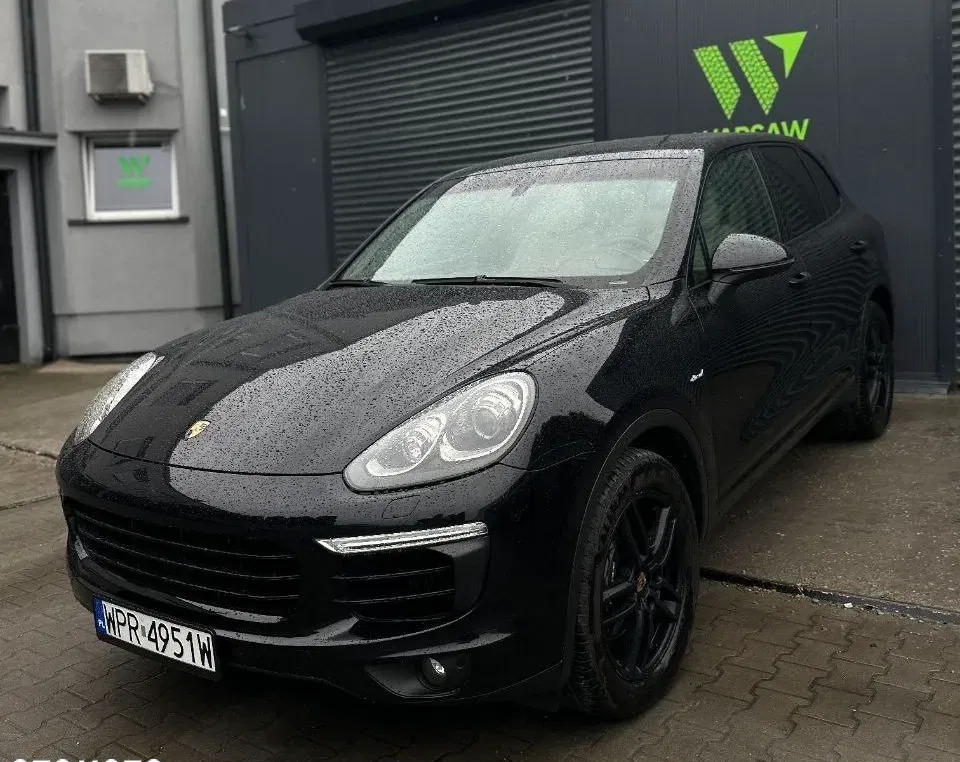 porsche mazowieckie Porsche Cayenne cena 144999 przebieg: 207699, rok produkcji 2015 z Warszawa